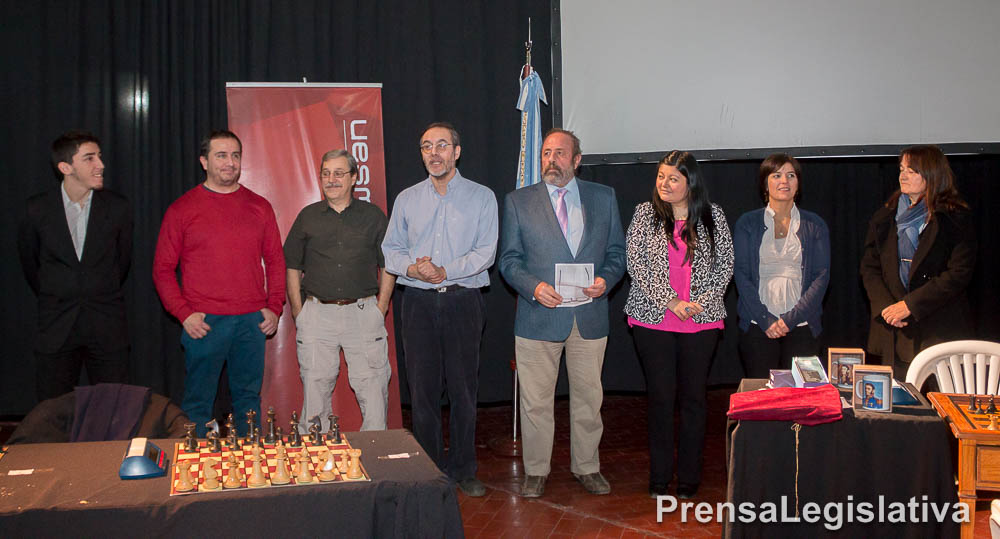 Photo of Declaran de interés provincial competencia ajedrecista en Ushuaia