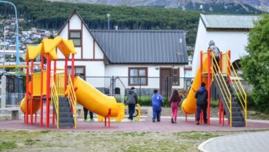 Photo of JUNTO A INSTITUCIONES QUE TRABAJAN CON PERSONAS CON DISCAPACIDAD LA MUNICIPALIDAD INAUGURÓ LA RENOVADA PLAZA INTEGRADORA