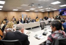 Photo of Proyecto de ley Bases: El Gobierno selló un acuerdo con los bloques colaboracionistas y dará hoy dictamen exprés