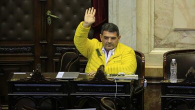 Photo of En medio de un escándalo destituyeron a Olmedo de la presidencia del Parlasur