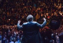 Photo of Javier Milei en el Luna Park | Dos horas de una misa pagana, con canciones apocalípticas y un Presidente en éxtasis