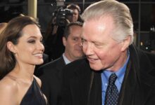 Photo of A pesar de estar distanciados, Jon Voight se mostró muy elogioso con su hija, Angelina Jolie: “Estoy muy orgulloso”