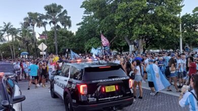 Photo of Copa América 2024: los argentinos celebran en Miami otro multitudinario banderazo en Estados Unidos