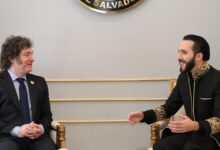 Photo of Nayib Bukele llegó a la Argentina y se reunirá con Javier Milei el lunes