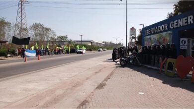 Photo of La policía de Jujuy reprimió a trabajadores de la construcción en medio de movilización