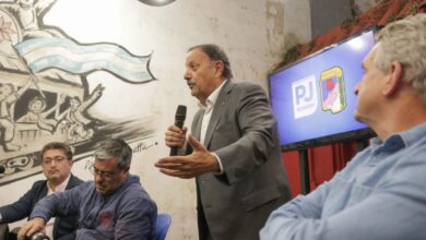 Photo of Ricardo Quintela visitó Santa Fe para llevar un mensaje de unidad y federalismo con miras a las elecciones del PJ