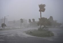 Photo of El huracán Milton tocó tierra: se sintió cerca de Siesta Key y golpea la costa oeste de Florida con vientos de más de 190km/h