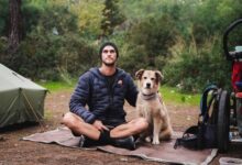 Photo of Recorrió el mundo a pie con su perra, pero al volver a su casa de Nueva Jersey enfrentó un duro reto de la vida