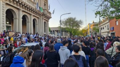 Photo of Gremios y trabajadores anunciaron la toma de las instalaciones del Hospital Mental Laura Bonaparte