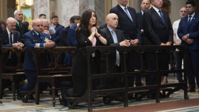 Photo of Frente a Villarruel, el obispo Ojea reconoció el “inmenso valor de la diplomacia”