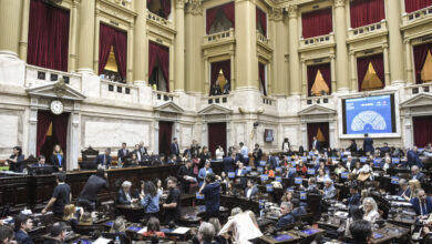 Photo of La oposición está muy cerca de conseguir los votos para limitar los DNU de Milei