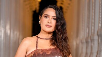 Photo of Salma Hayek: entre el realismo mágico de la cotidianeidad y las anécdotas desopilantes de su etapa como productora