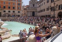 Photo of Roma se rebela contra el exceso de turismo: los residentes protestan contra el “boom” de visitantes