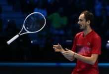 Photo of Daniil Medvedev perdió la cabeza: el particular show del ruso en el ATP Tour Finals