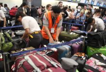 Photo of “Había gente a los gritos tratando de bajar de los aviones”: malestar y descontrol en Aeroparque por un paro de Intercargo