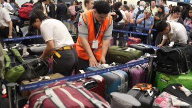 Photo of “Había gente a los gritos tratando de bajar de los aviones”: malestar y descontrol en Aeroparque por un paro de Intercargo