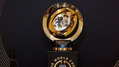 Photo of Tras su paso por el Monumental, el trofeo del Mundial de Clubes visitó la Bombonera