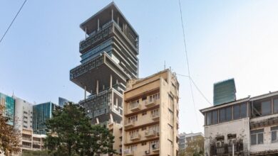 Photo of Tiene 27 pisos, 3 helipuertos y es la mansión más cara del mundo: así es Antilia, la millonaria casa de Mumbai