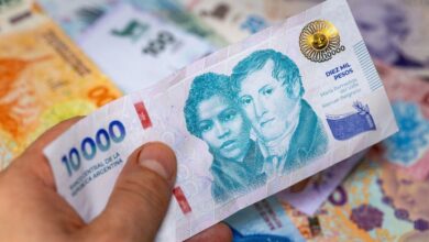 Photo of Salarios: uno por uno, todos los trabajadores que cobran aumentos en mayo y los gremios que mantienen negociaciones
