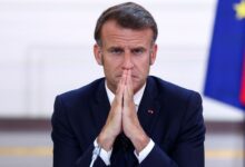 Photo of El gobierno de Francia quiere eliminar dos feriados para ayudar a “sanear las finanzas públicas”