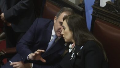 Photo of La oposición con quórum con el apoyo de los gobernadores y el peronismo presiona para que voten el proyecto de jubilados​La oposición con quórum con el apoyo de los gobernadores y el peronismo presiona para que voten el proyecto de jubilados 