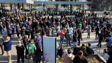 Photo of Protestas de los trabajadores del INTI e INTA en contra del desguace de Sturzenegger