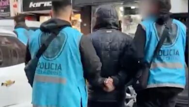 Photo of Una identidad robada y un teléfono prestado, la historia del narco que cayó por una huella dactilar