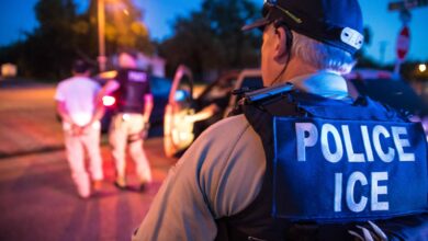 Photo of Migrantes enfrentan al ICE para defender a guatemalteco detenido en San Diego: “No hay registros de él”
