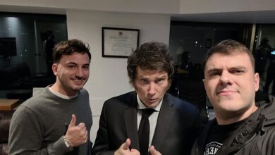 Photo of El Gordo Dan y otros tuiteros libertarios pidieron “tanques a la calle” y “dinamitar el Congreso”