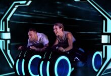 Photo of Las vacaciones de Lautaro Martínez y Agustina Gandolfo en Disney: juegos, risas y adrenalina
