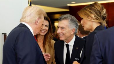 Photo of Mauricio Macri se reencontró con Donald Trump y Melania en la final del Mundial de Clubes
