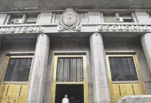 Photo of Con menos impuestos, la presión tributaria igualmente subirá un punto del PBI hasta 2026