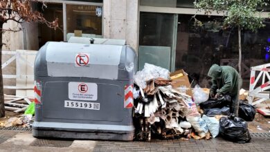 Photo of La ciudad, destratada por la basura y la suciedad
