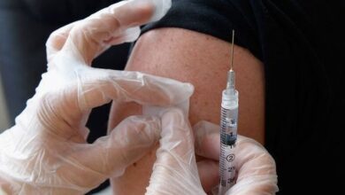 Photo of El Gobierno dejará de dar la vacuna contra la fiebre amarilla gratis a quienes viajen al exterior