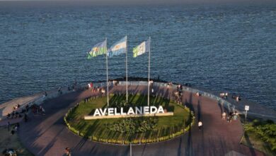 Photo of Buscan a dos pescadores que se metieron en el Río de la Plata y no regresaron