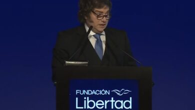 Photo of Javier Milei dijo que la inflación estaba cayendo pero la política “decidió jugar” tras la victoria de Adorni