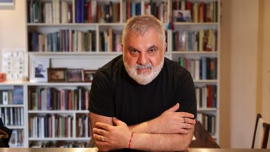 Photo of El multifacético Alejandro Tantanian: la vuelta a su rol menos conocido y por qué el teatro es aún un “milagro”