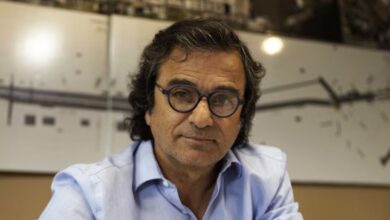 Photo of Interna en La Libertad Avanza: Luis Caputo sacrifica un alfil y expone a Manuel Adorni en previa a Diputados