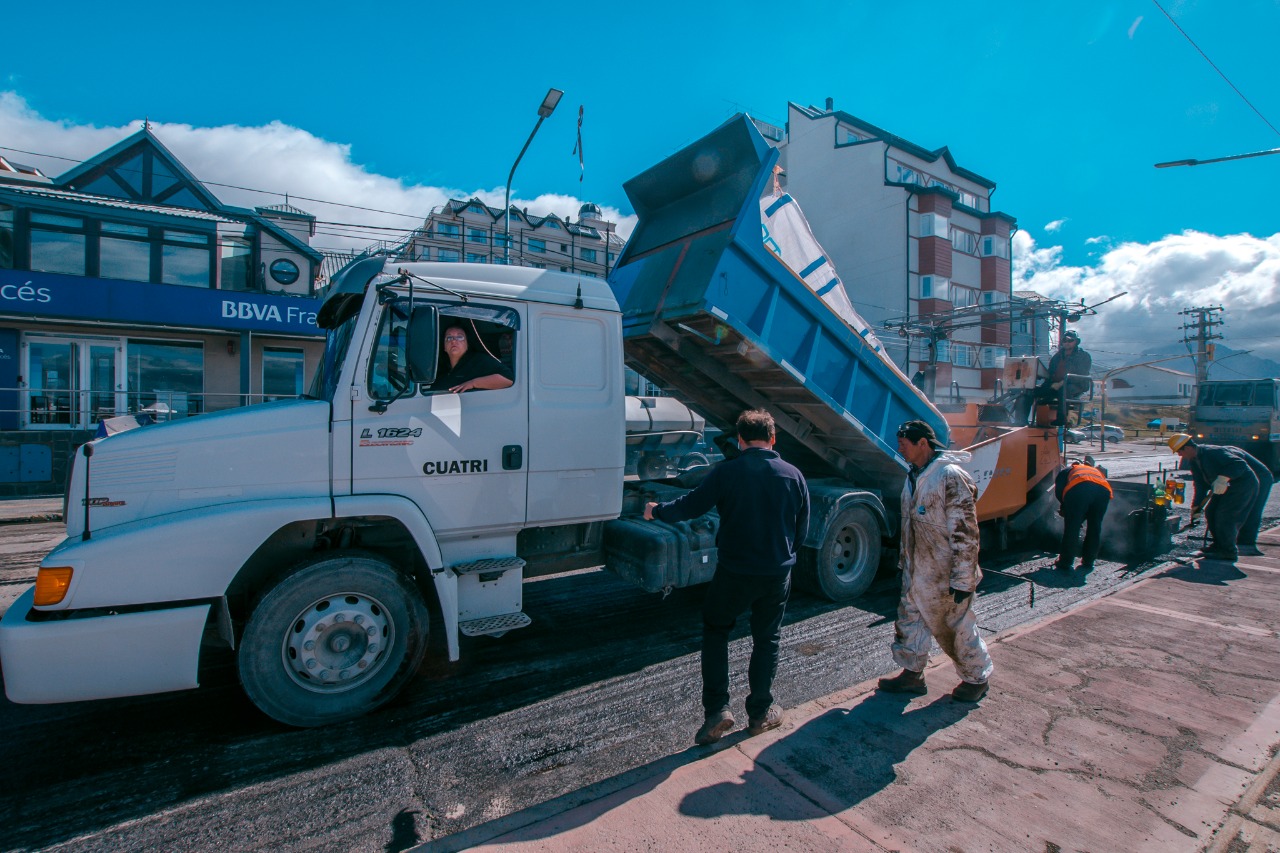 Photo of INICIÓ LA REPAVIMENTACIÓN DE AVENIDA MAIPÚ