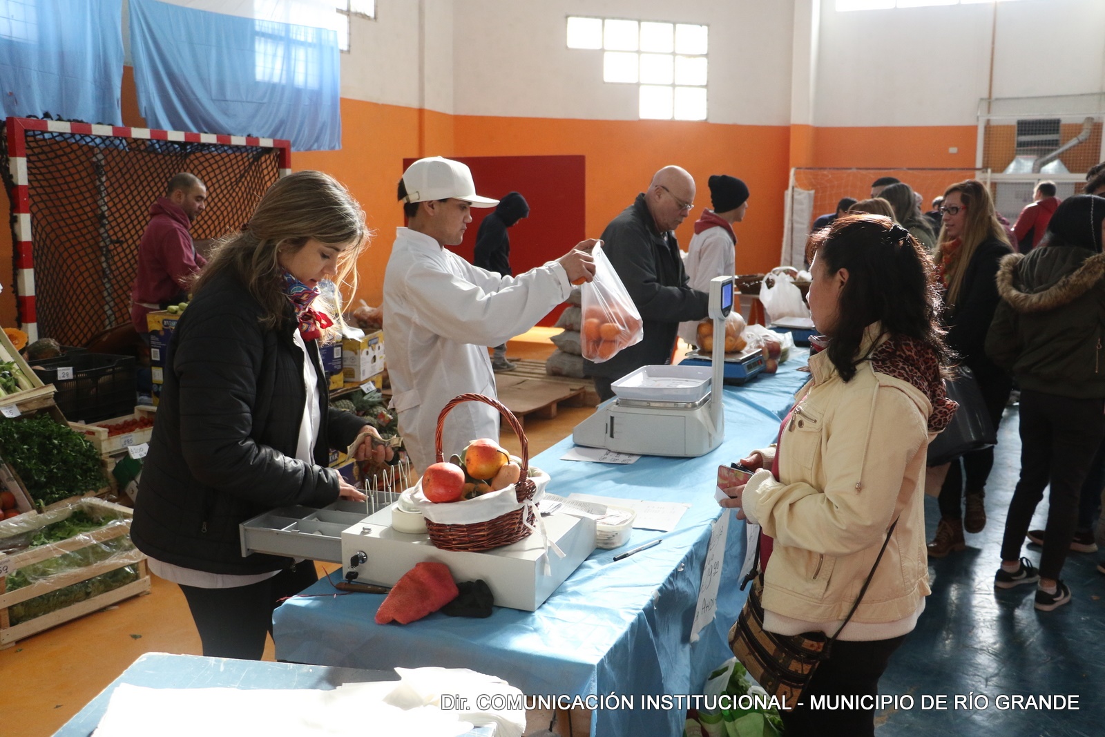 Photo of EL MIÉRCOLES SE REALIZA UNA NUEVA EDICIÓN DE “LA FERIA EN TU BARRIO”