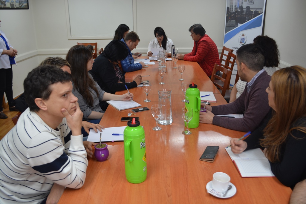 Photo of Concejo Deliberante Río Grande analizaron el aumento de boleto y el subsidio para el transporte público