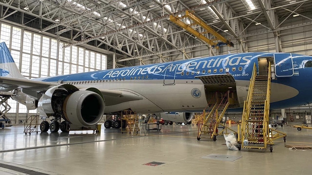 Photo of Aerolíneas Argentinas anunció la fusión con Austral en una sola compañía