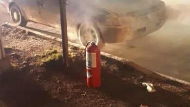 Photo of Incendio de automóvil a metros de la YPF de la ciudad de Río Grande