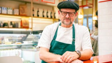 Photo of Llegó de Francia hace 35 años y hoy abre un restaurante con sello francés, especializado en pollo a las brasas: “No soy un cocinero moderno”