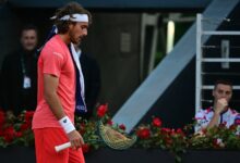 Photo of Masters 1000 de Roma: Stefanos Tsitsipas rompió la raqueta tras un quiebre de servicio… en el primer game