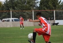 Photo of Murió un chico de 14 años en una práctica de fútbol en San Cayetano