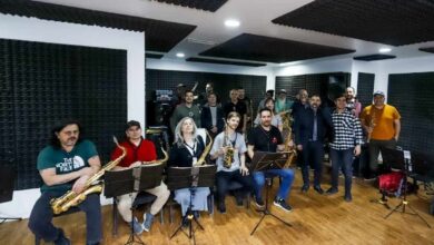 Photo of LA MUNICIPALIDAD DE USHUAIA ENTREGÓ EQUIPOS E INSUMOS A LA BANDA DE MÚSICA DE LA CIUDAD