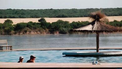 Photo of Queda en La Pampa y tiene una laguna con aguas curativas ideales para relajarse y aliviar el estrés: el pueblo que debes visitar