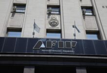 Photo of El Gobierno reglamentó la disolución de la AFIP y designó a Florencia Misrahi como directora de ARCA