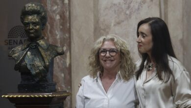 Photo of Milei cruzó a Villarruel por el busto de Isabel: «Fue un error reivindicar a alguien que creó la Triple A»​Milei cruzó a Villarruel por el busto de Isabel: «Fue un error reivindicar a alguien que creó la Triple A» 